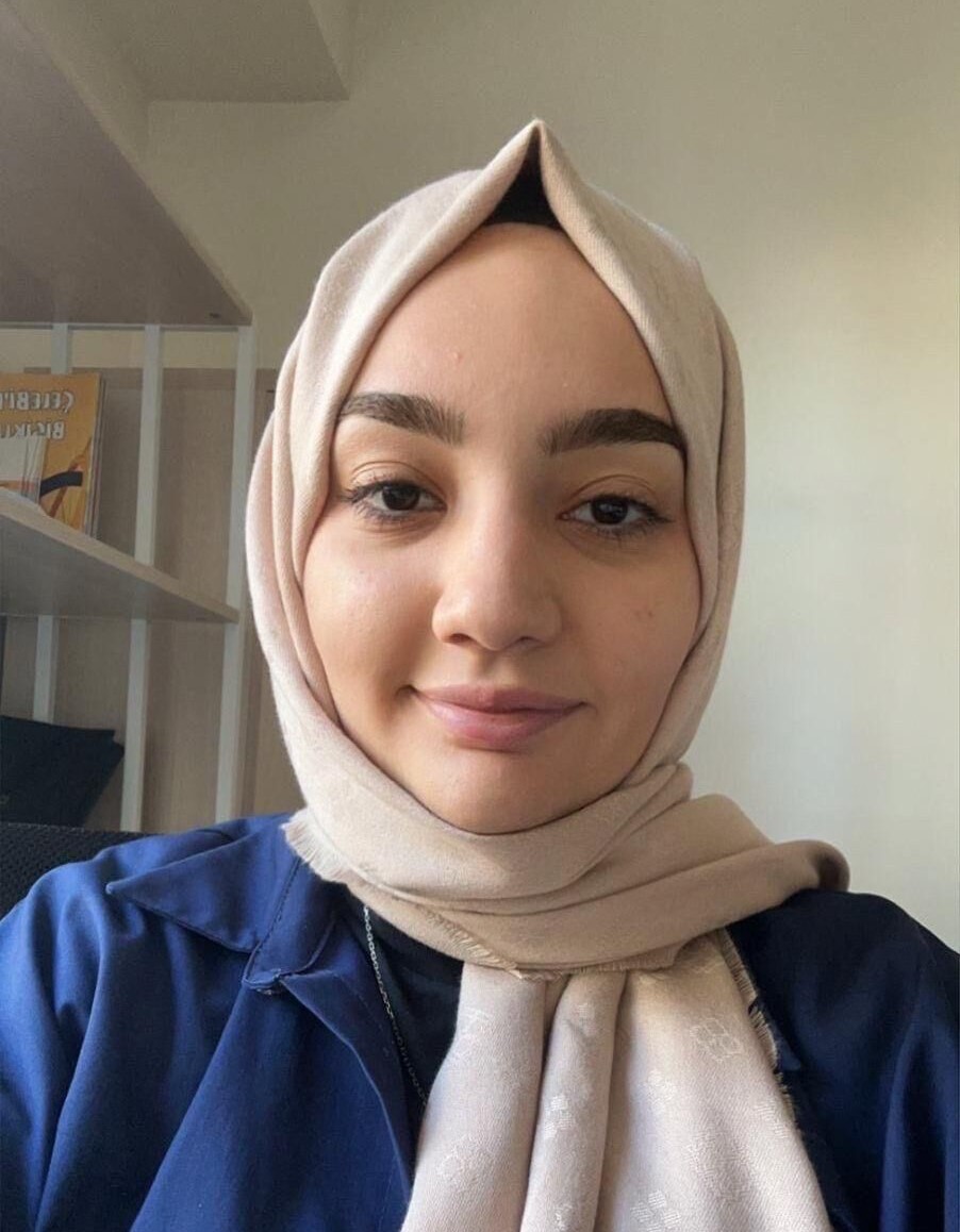 Esra Baraçlı